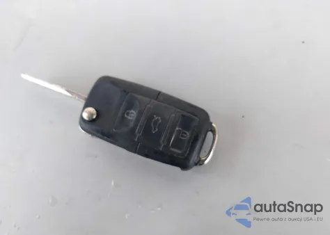 2010 Volkswagen Eos Lux из США, поврежденный, VIN WVWFA7AH9AV008865